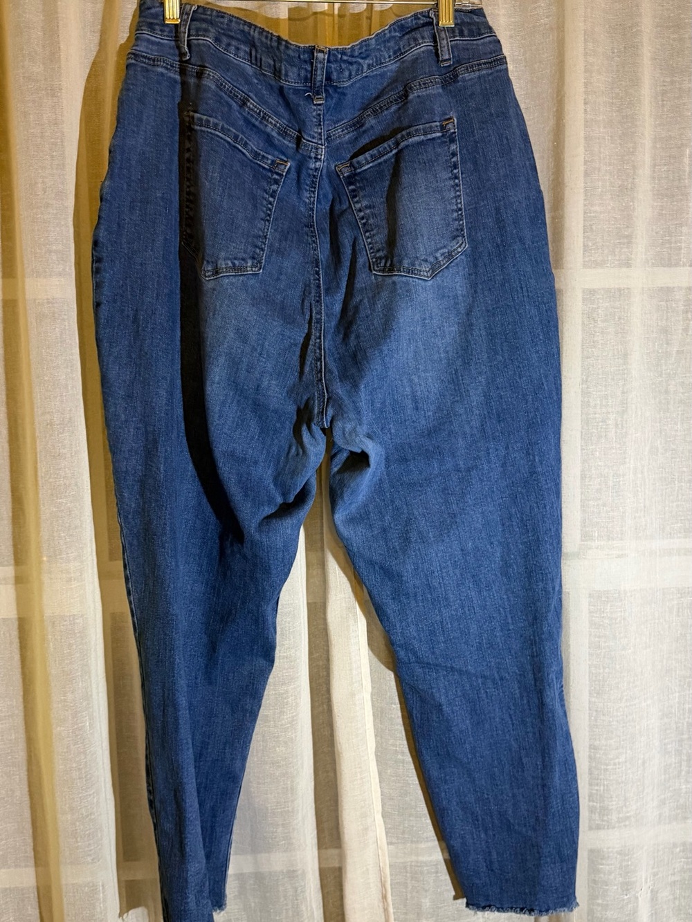Forever 21 Blue High-Rise Women's Jeans - Picture 3 of 5